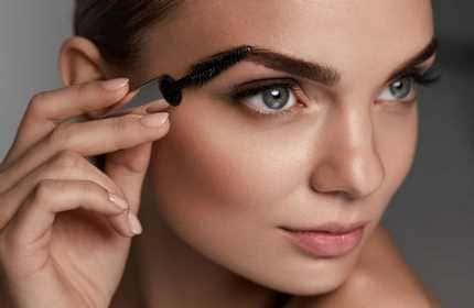 Укладка бровей